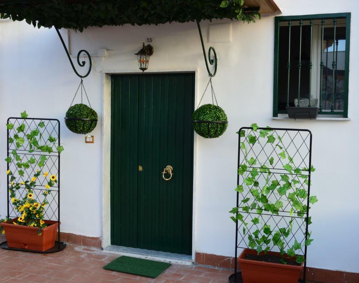 Casa Vacanze Sapienza 29 Naples Extérieur photo