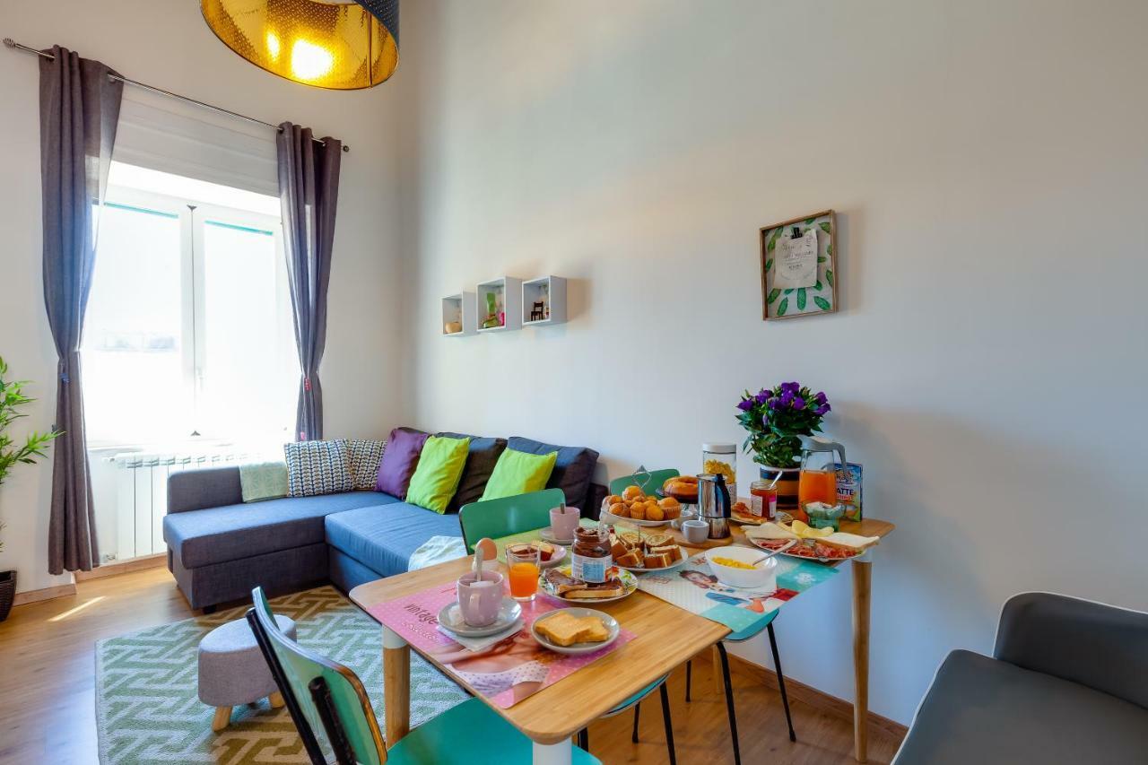 Casa Vacanze Sapienza 29 Naples Extérieur photo